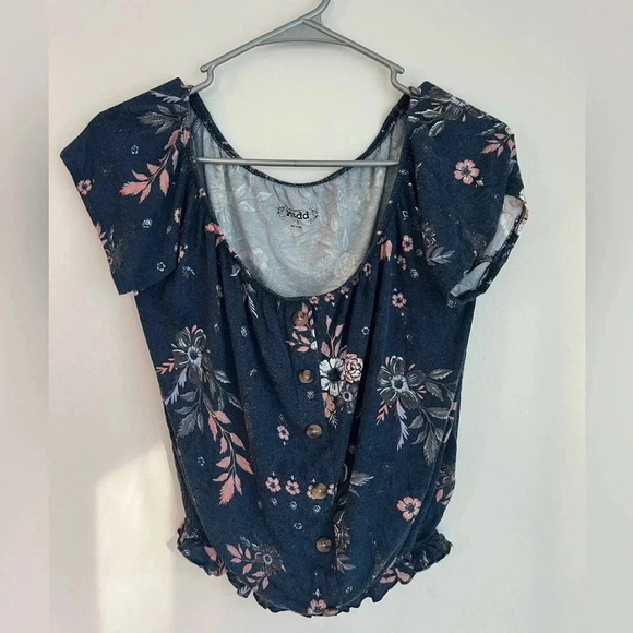 Mudd Tops - MUDD Blouse